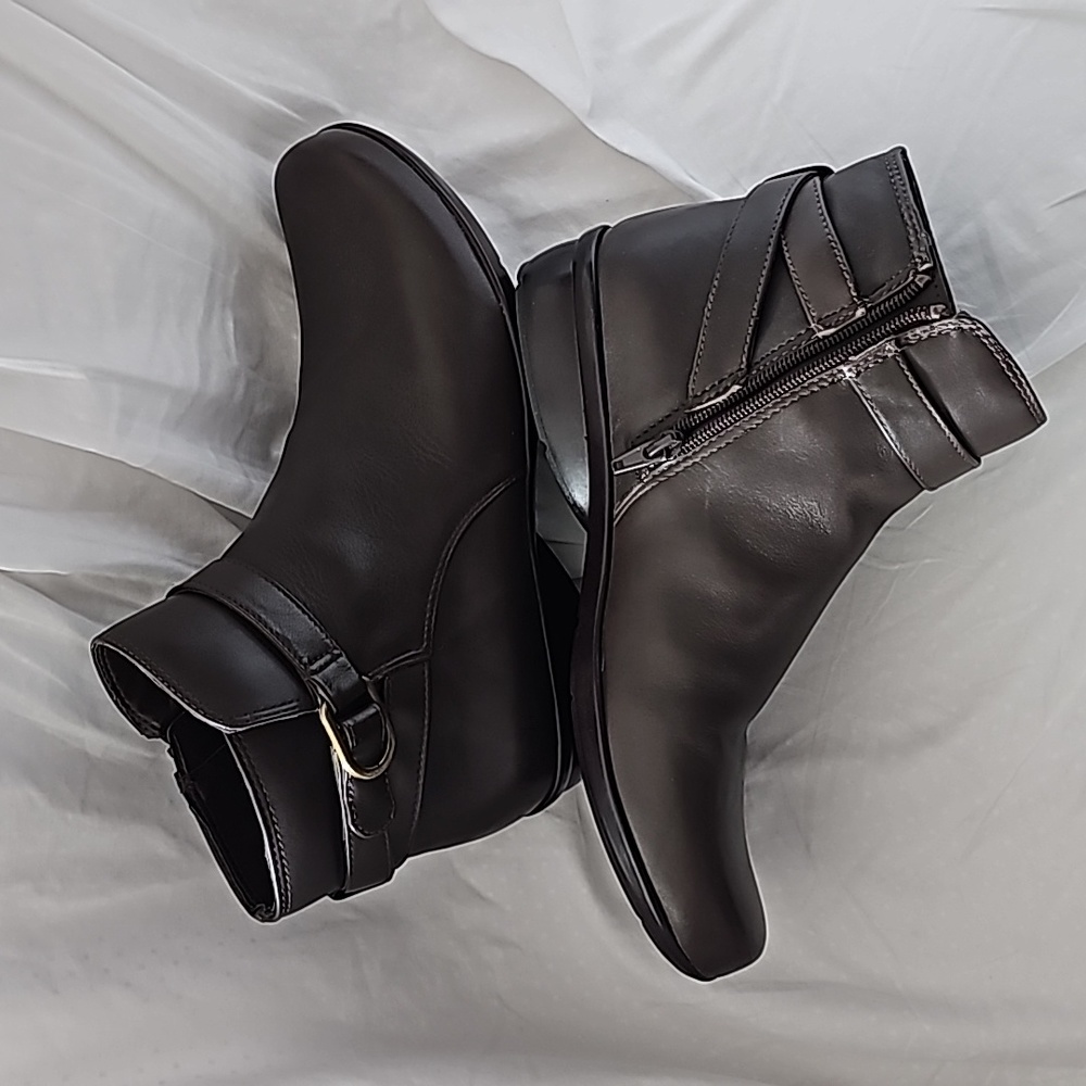 Boots - Naturalizer brown